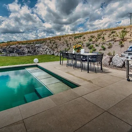 Blackforestchillout - Pool - Garten - Bbq - Sauna *